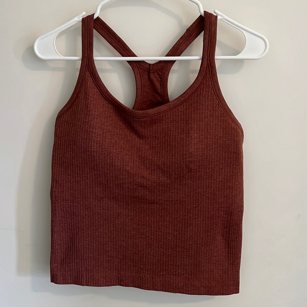 Lululemon ebb to street tank
